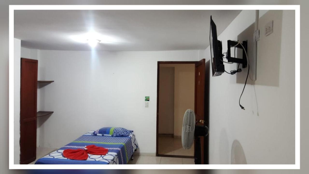 Hotel Casa Blanca Buga Bagian luar foto